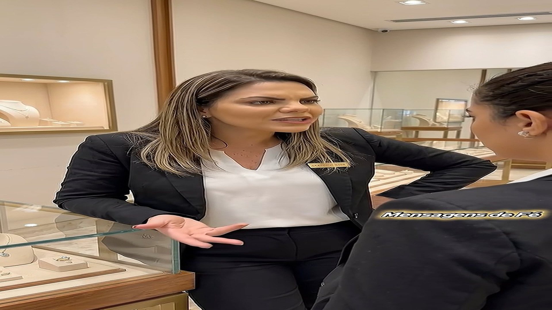 Parte 2 : D2608086_Ep 1 A Filha do Dono #novela #reflexão #liçãodevida Mensagens de Fé_part 2